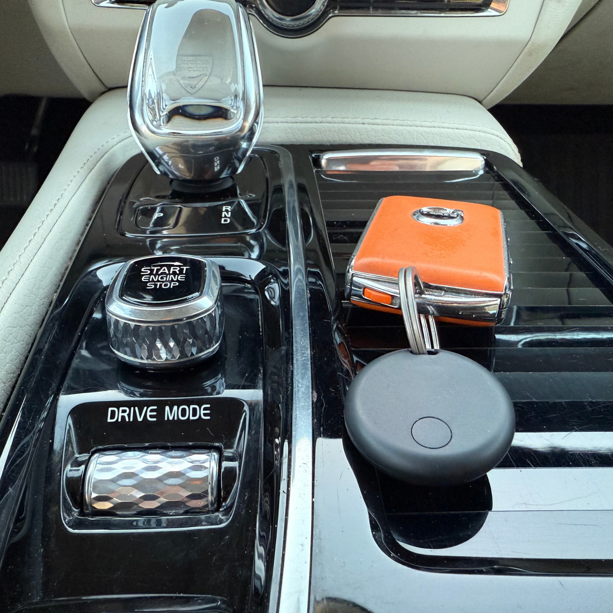 Zmartgear FindMy Tracker